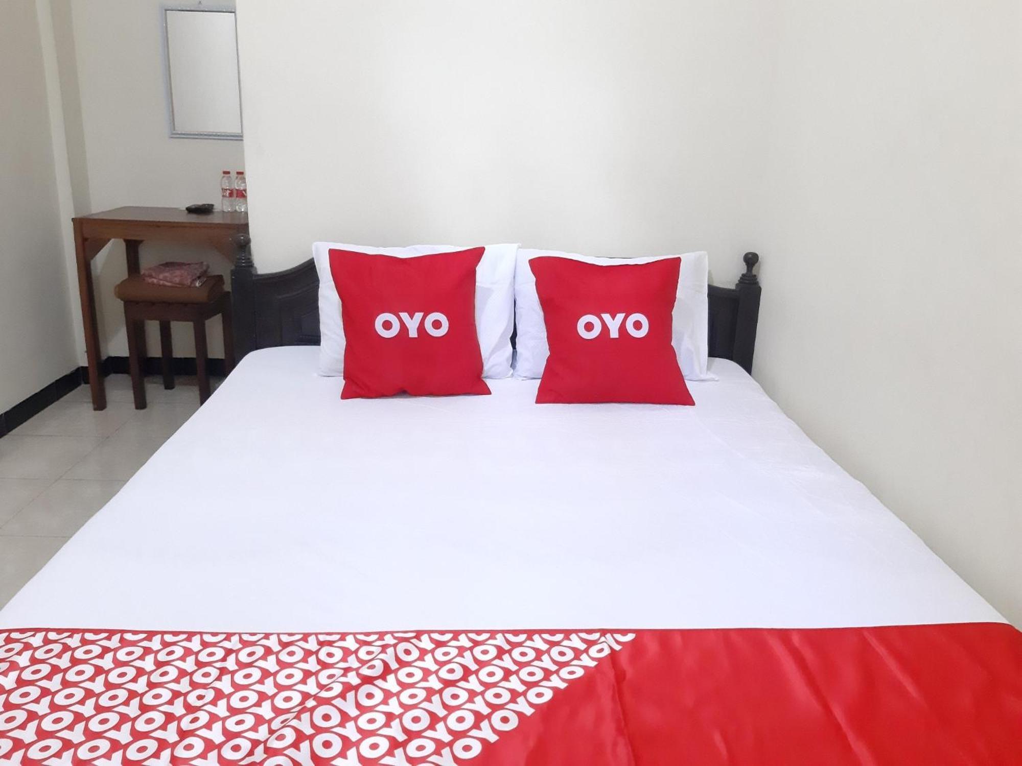 Oyo 2826 Panderman Residence Blitar Kültér fotó